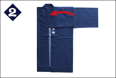 半纏のたたみ手順-2