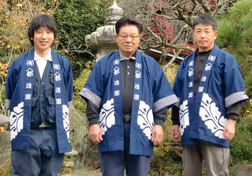 制作事例95-職人半纏-(有)都造園様のお写真-1