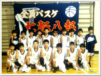 応援旗バスケットボールの製作事例-亀山ミニバスケットボールクラブ様
