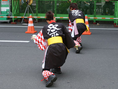 2010年よさこい-祭援隊しらたき様-2