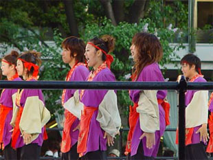 2007年よさこい-佛教大学よさこいサークル紫踊屋様-8